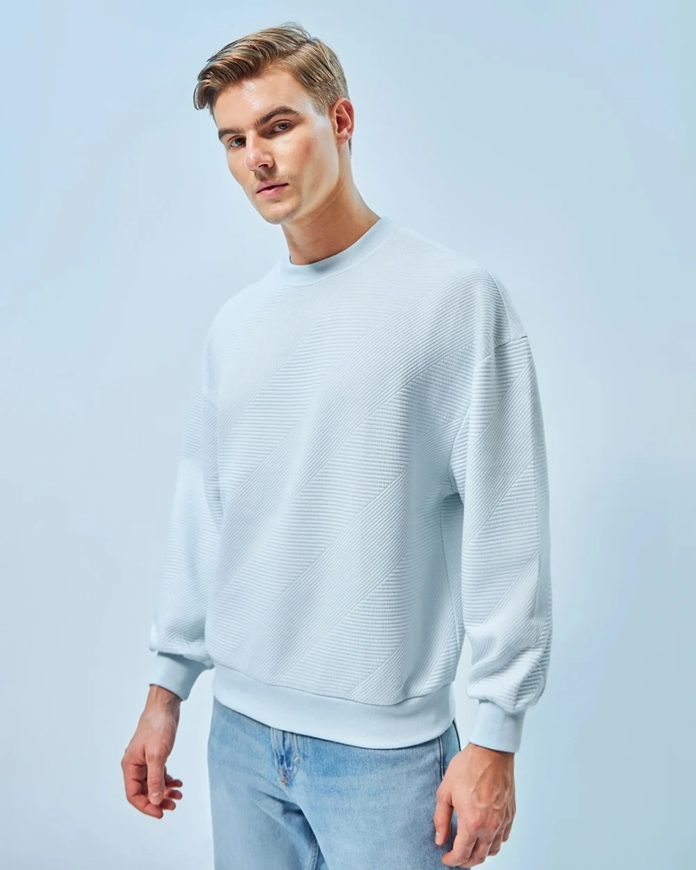 Men's Blue Oversized Sweatshirt - Image 2