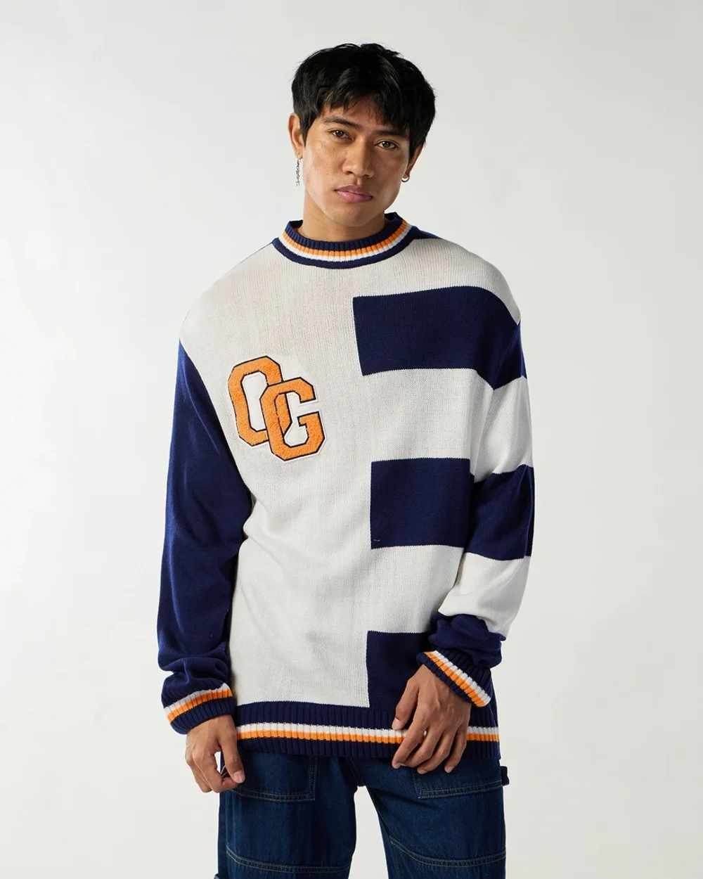 Men's White & Blue Color Block Oversized Sweater - Image 2