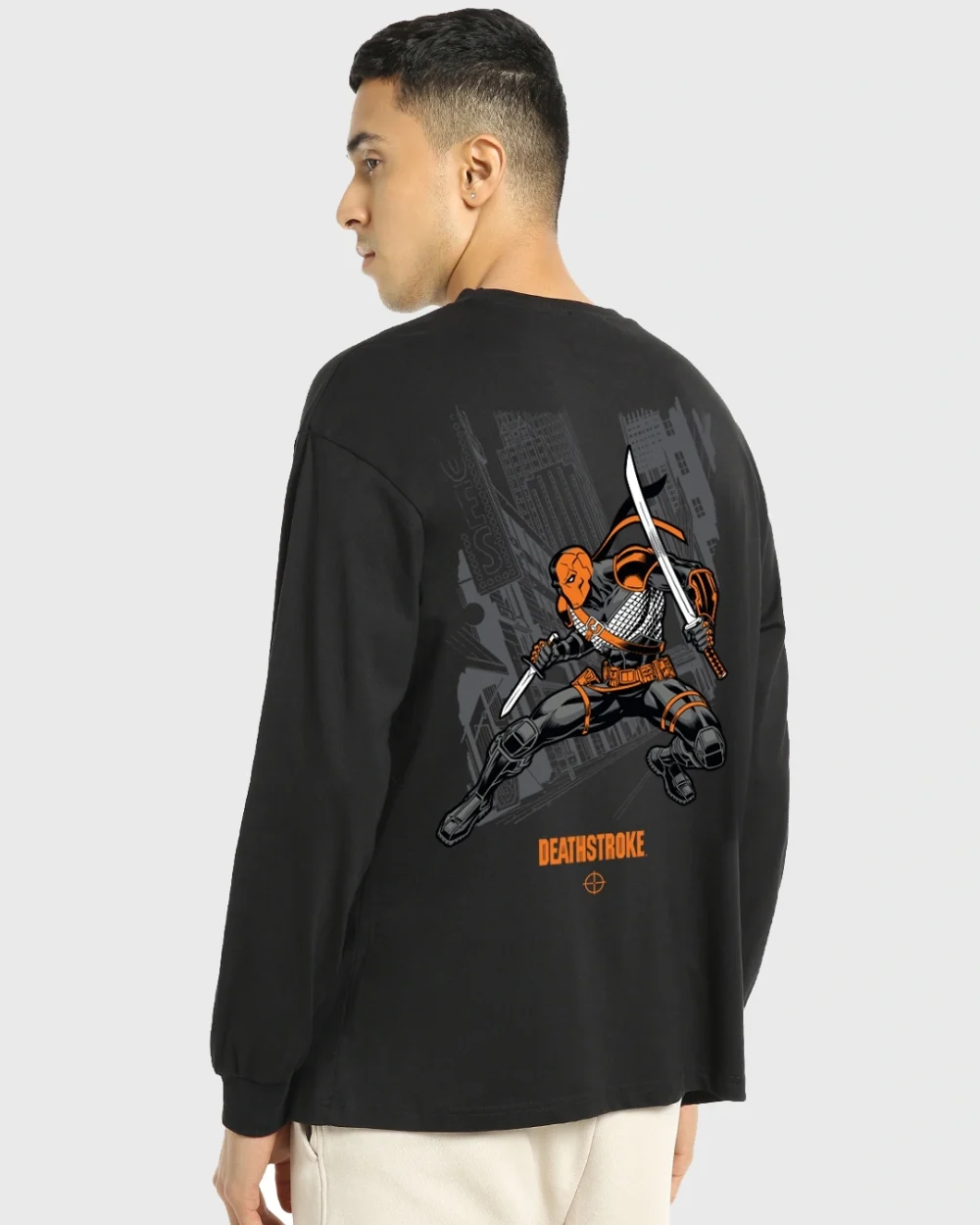 Men's Black Deathstroke Graphic Printed Oversized T-shirt - Image 3