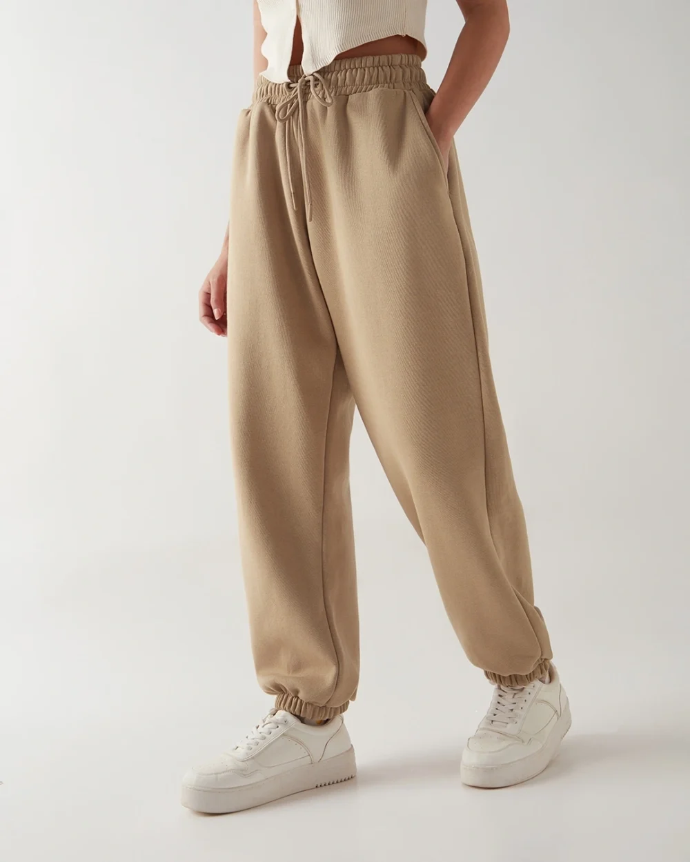 Women's Ginger Root Brown Super Loose Fit Joggers