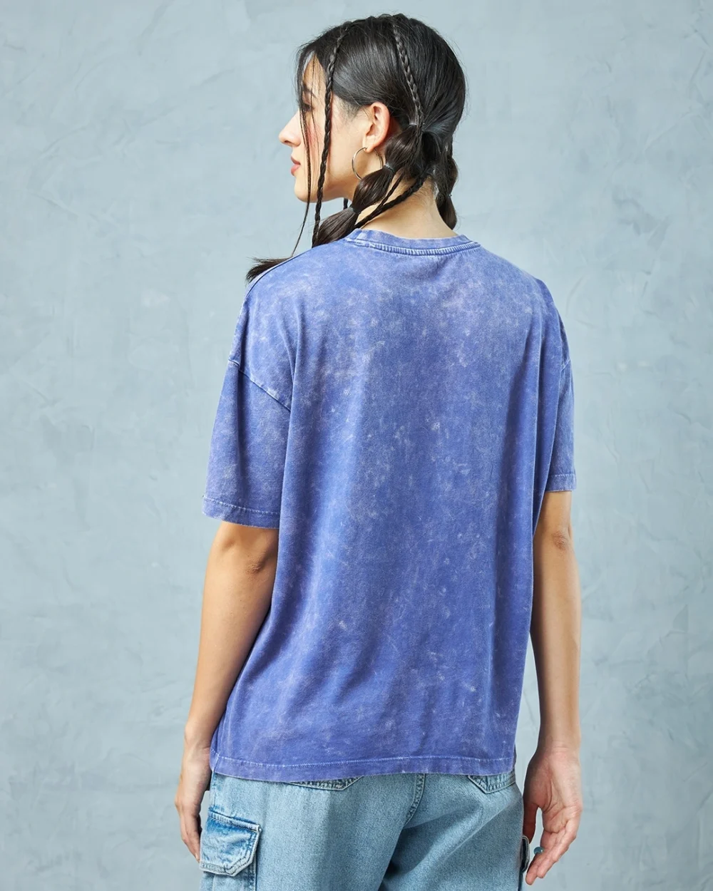 Women's Blue Leviosa Graphic Printed Oversized Acid Wash T-Shirt - Image 4